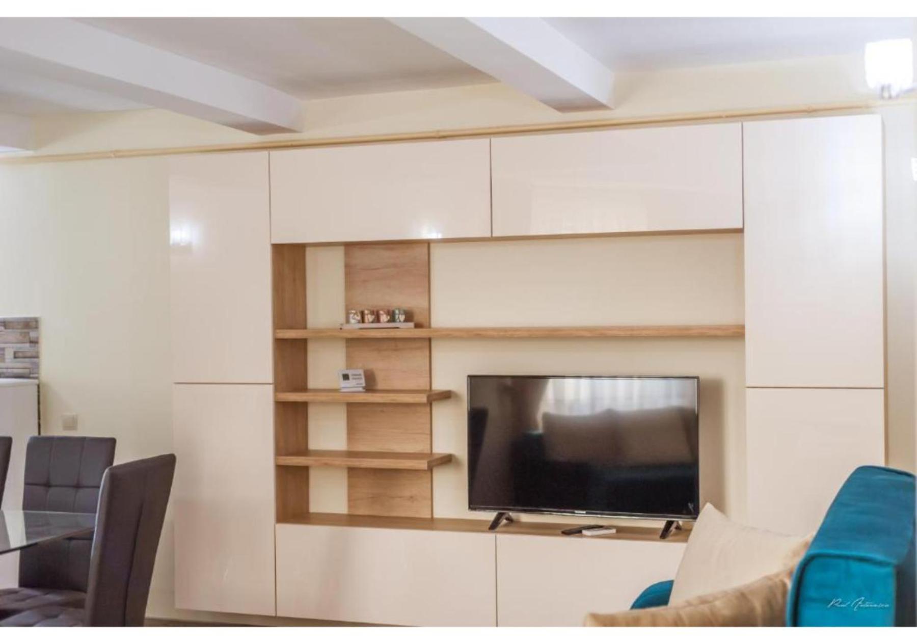 Luxury Apartment Питешти Экстерьер фото
